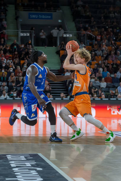 例如奥运冠 例如奥运冠