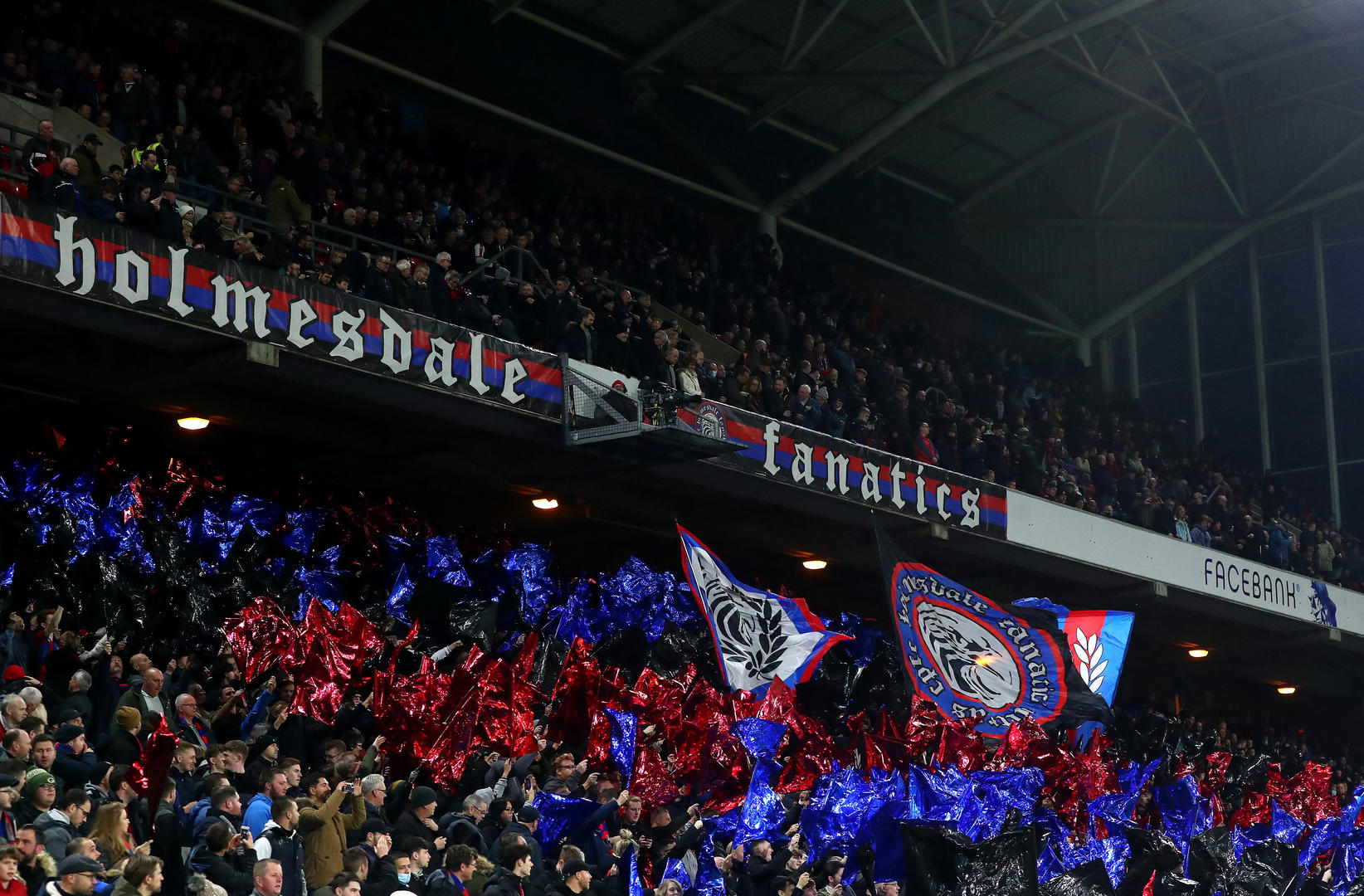 串前锋的球 串前锋的球