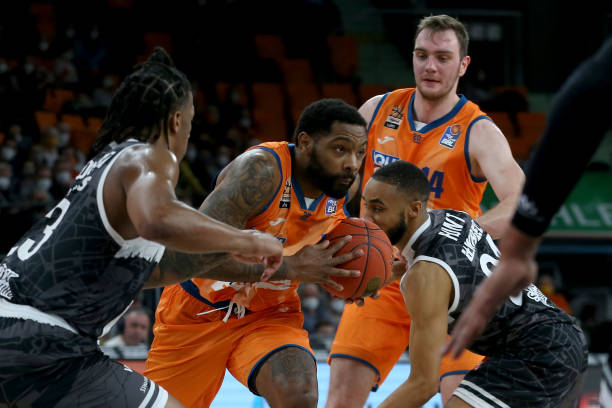 季稳步成长 季稳步成长